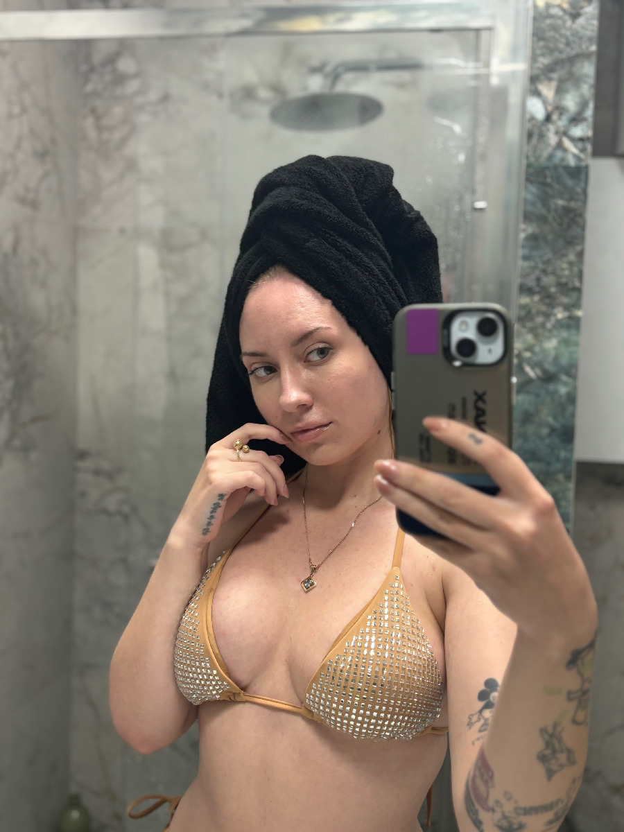 Nude girl KateV in Ensenada