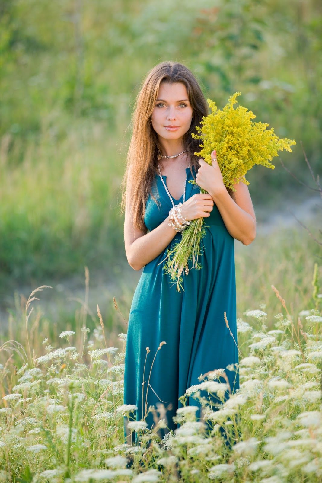 Slavic women in Ensenada