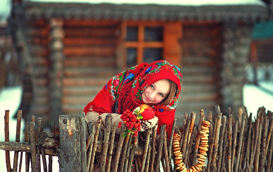 Sexy girl Women in Slavic costumes in Ensenada